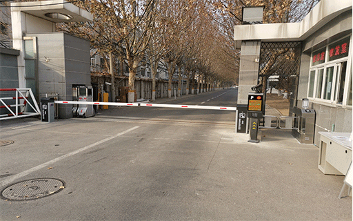 北京某部隊(duì)家屬區(qū)人臉識(shí)別通道1